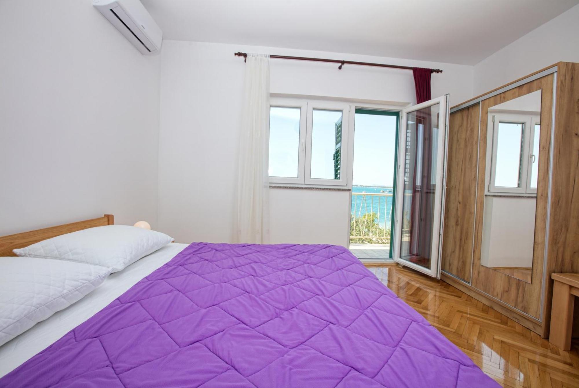 ברודאריצה Family Friendly Seaside Apartments Brodarica, Sibenik - 4833 חדר תמונה