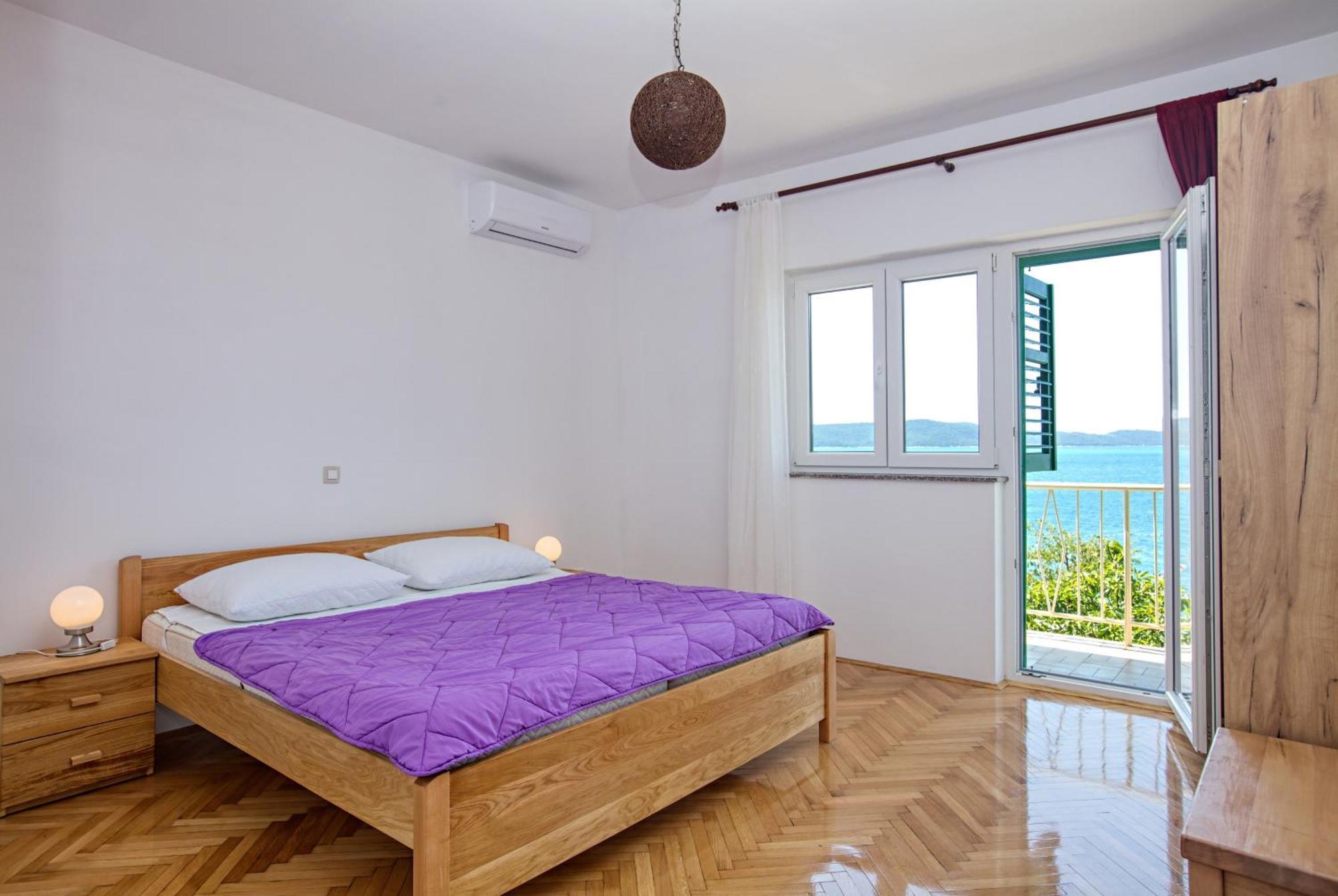 ברודאריצה Family Friendly Seaside Apartments Brodarica, Sibenik - 4833 מראה חיצוני תמונה