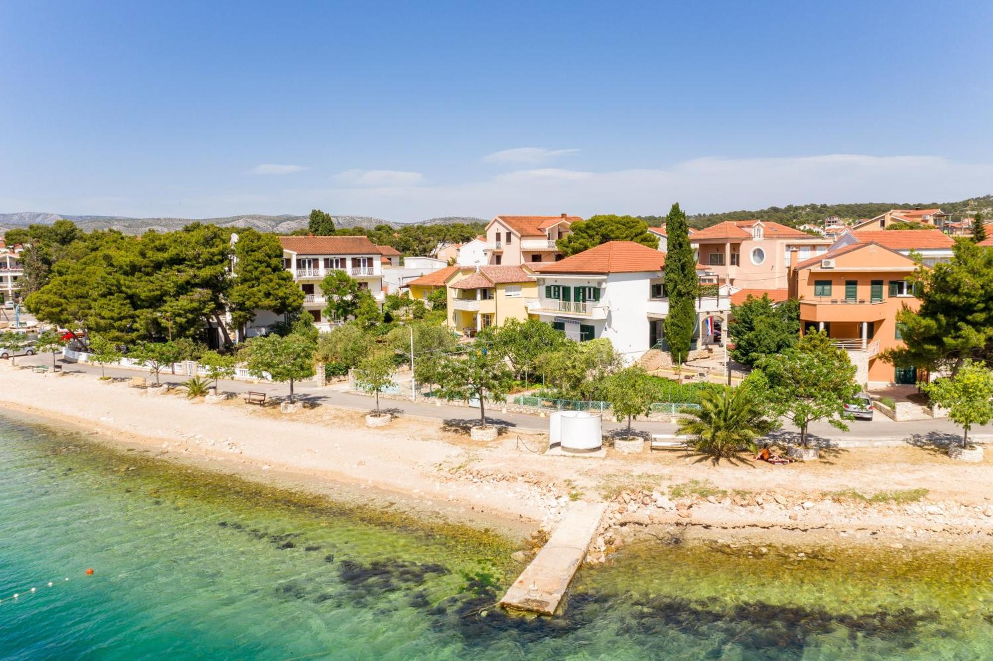 ברודאריצה Family Friendly Seaside Apartments Brodarica, Sibenik - 4833 מראה חיצוני תמונה